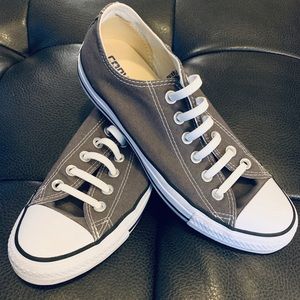 **EUC** Converse Chuck Taylor® All Star®